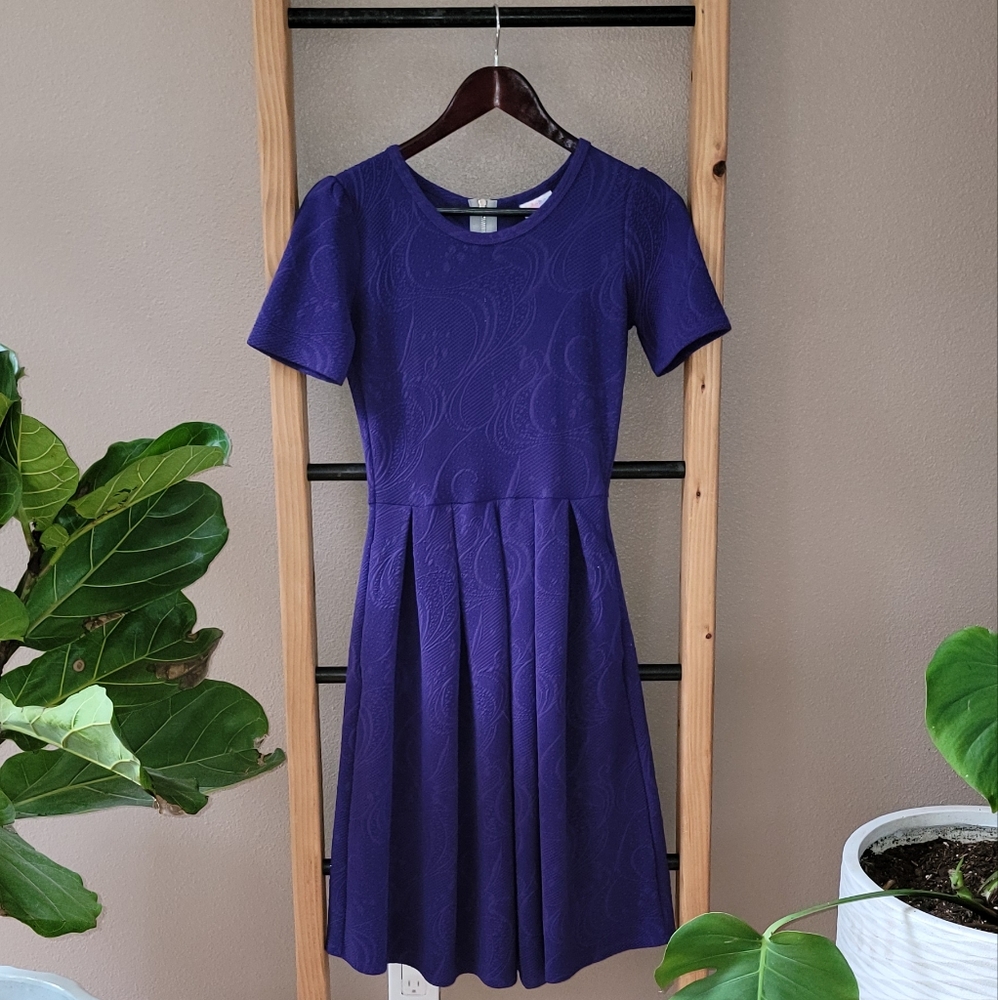 LuLaRoe Amelia